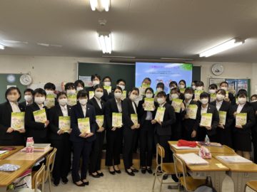 看護学校にて新入生向け講義の画像