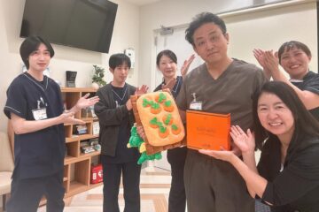 研修＆院長先生のバースデーの画像